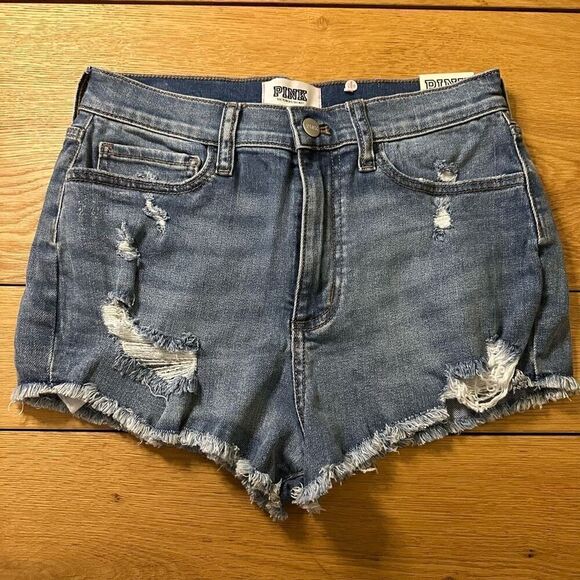 NWT Pink Victoria Secrets high waisted cut off shorts 6 - Picture 1 of 7